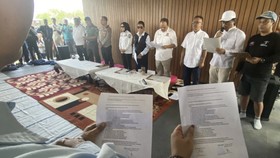 Aksi Bareng Warga, Susi Desak Keramba Jaring Apung Pangandaran Dicabut