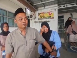 Tangis Histeris Ibu Pelajar di Lampung Minta Penabrak Anaknya Dihukum Setimpal