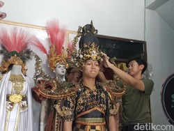 Berkah Agustusan, Sewa Kostum di Blitar Raup Omzet Ratusan Juta