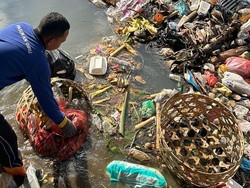 Denpasar Darurat Sampah, Sungai Dipenuhi Limbah Plastik