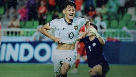 Viral Striker Timnas U-17 Mierza Nyungsep ke Parit Sedalam 3 Meter