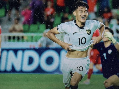 Viral Striker Timnas U-17 Mierza Nyungsep ke Parit Sedalam 3 Meter