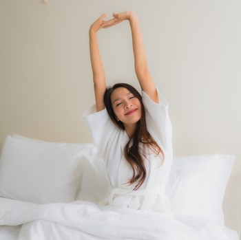 Bukan Jorok, Ini 7 Tanda Tubuh yang Sehat saat Bangun Tidur