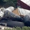 VIDEO: Kereta Barang di Texas Anjlok, 35 Gerbong Keluar Jalur