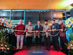 Universitas Terbuka Pusat Resmikan Gedung Prof Setijadi & Gerbang Depan