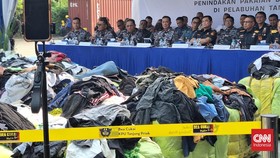 Bea Cukai Sita Pakaian-Tas Eks Impor Rp1,51 M, Mayoritas dari Malaysia