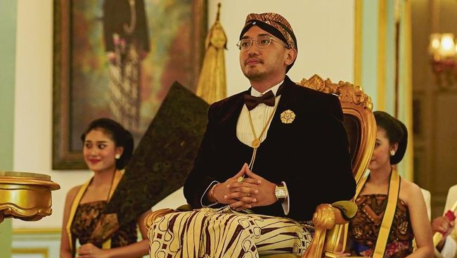 Pendidikan Gusti Bhre, Orang Kepercayaan Gibran yang Dicopot dari Komisaris KAI