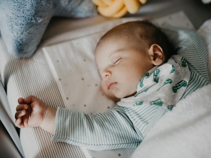Ketahui Pola Tidur Bayi 0-3 Bulan untuk Perkembangannya