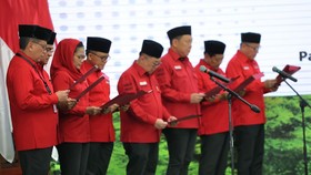 Megawati Lantik Puti Guntur hingga Azwar Anas Jadi Pengurus DPP PDIP