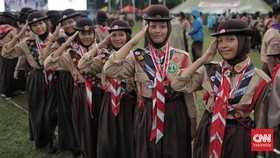 Lagu mars Gerakan Pramuka ini memiliki judul "Jayalah Pramuka" yang diciptakan oleh H. Munatsir Amin. Berikut liriknya.