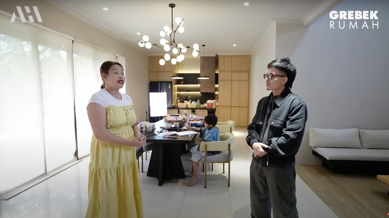Rumah Pinkan Mambo Rumah Pinkan Mambo