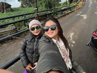 Sosok Sherly Anak Pertama Mpok Alpa yang Jarang Tersorot