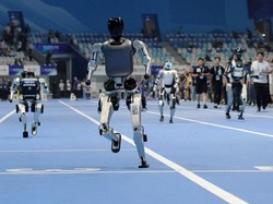 Robot China Dominasi Olimpiade Robot Humanoid Pertama di Dunia