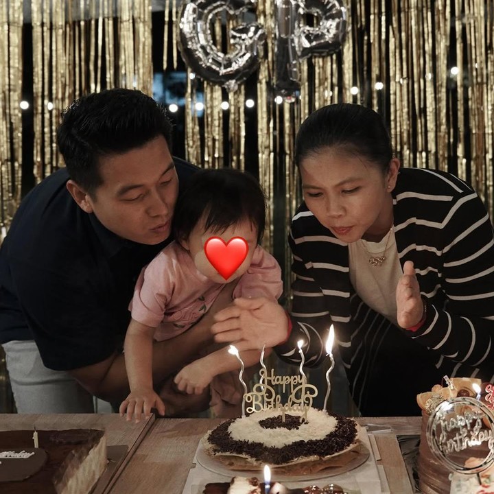 <p>Mantan pebulutangkis ganda putri Indonesia, Greysia Polii, baru saja merayakan ulang tahunnya yang ke-38. Momen spesial ini tentu menjadi perhatian bagi para penggemarnya, Bunda. (Foto: Instagram @greyspolii)</p>