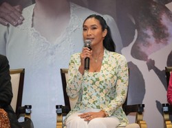 Happy Salma Turun Gunung Jadi Nyai Ontosoroh