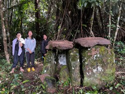 Bertualang ke Lemati, Kuburan Batu Sakral Penuh Misteri