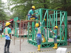 Industri dan Akademis Gelar Lomba Instalasi Rumah dari Baja Ringan