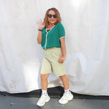 Bikin Haru, Anak Kembar Mpok Alpa Berhenti Nangis Usai Ditempeli Baju Sang Ibunda