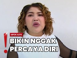 Kenangan Mpok Alpa soal Rambut Rontok Hingga Pilih Pakai Wig