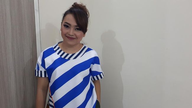 Mpok Alpa disebut baru masuk ICU pada semalam, sebelum kemudian diumumkan meninggal dunia pada Jumat (15/8) pagi.