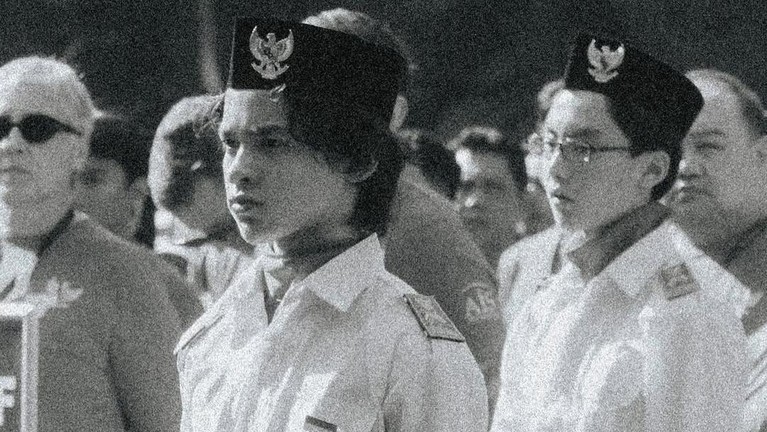 Noah Sinclair jadi petugas upacara