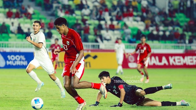 Ketua Umum PSSI Erick Thohir memberikan apresiasi atas penampilan apik Timnas Indonesia U-17 saat mengalahkan Uzbekistan U-17 di Piala Kemerdekaan 2025.