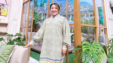 Pesan Mpok Alpa untuk Anak Kembar: Mama Mau Liat Kamu Tumbuh Besar