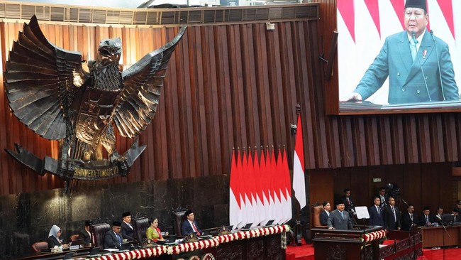 Presiden Prabowo menyatakan akan melawan Serakahnomics. KPPU hadir memastikan kompetisi adil bagi semua dan berkontribusi pada pertumbuhan ekonomi RI.