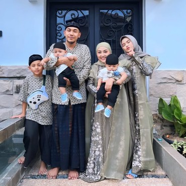 Usai Kepergian Mpok Alpa, Putri Sulung Sering Pingsan hingga Anak Kembar Dirawat di RS