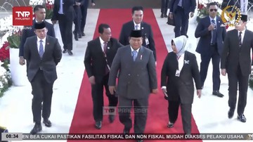 Prabowo Hadir di Sidang Tahunan MPR Pakai Jas