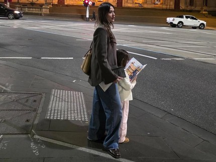 Raisa Ajak Sang Putri Zalina Jalan-jalan di Melbourne, Intip Potret Keseruannya