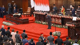 Panitia Sidang Bersama MPR-DPR-DPD 2026 hanya akan memutar lagu nasional, dan menghindari peserta sidang joget-joget. Hasil evaluasi dampak sidang tahun lalu.