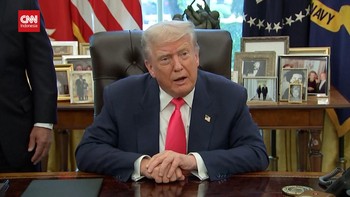 VIDEO: Trump Pede Bisa Pertemukan dan Damaikan Putin-Zelensky