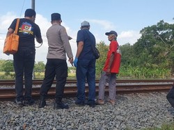 Pria Purworejo Tewas Diduga Tabrakkan Diri ke Kereta Api