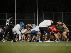 Bintang NFL Beri Pelatihan American Football di Indonesia