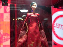 Selebrasi HUT RI ke-80, Mattel Rilis Barbie Spesial Pakai Batik Bersejarah