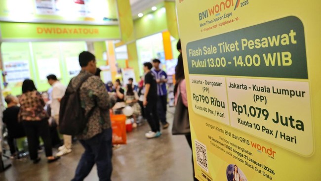 Pameran yang digelar pada 15-17 Agustus 2025 ini menghadirkan beragam promo spektakuler, mulai tiket pesawat murah, diskon, cashback, hingga hiburan musik.