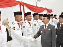 Bupati Soppeng Kukuhkan 73 Anggota Paskibra untuk Upacara HUT ke-80 RI