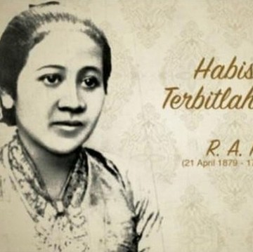 11 Pahlawan Perempuan Indonesia dan Perannya dalam Kemerdekaan