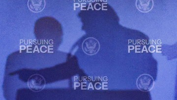 Usai Teleponan, Putin dan Trump Akan Bertemu di Hungaria Bahas Ukraina