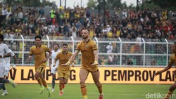 Ilija Spasojevic Maafkan Rafael Struick