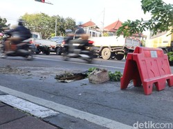Viral Lubang Menganga di Perempatan Jalan Gatsu Barat-Buluh Indah Denpasar