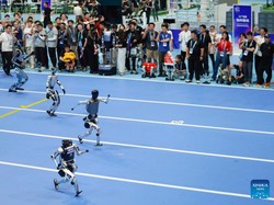 Momen Kocak Olimpiade Robot China, Ada Tabrakan Hingga Gagal Sprint