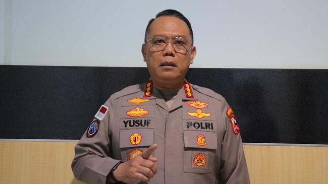 Polri menegaskan akan terus mengejar dan menindak tegas siapa pun yang terlibat dalam aksi kekerasan bersenjata di Papua guna untuk menjaga stabilitas keamanan.