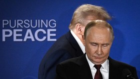 Hasil KTT Alaska Tak Jelas, Putin Dinilai Menang Besar dan Trump Kesal