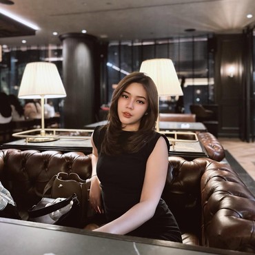 Fay Nabila Curhat Lika-liku Hidup Selama 2 Tahun hingga Foto Suami Menghilang, Ada Apa?