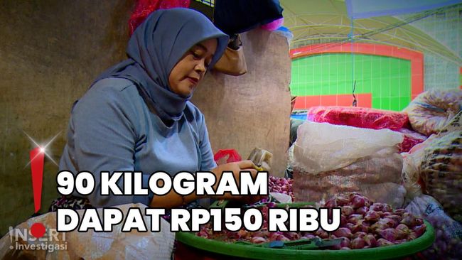 Derita Kuli Pengupas Bawang Merah di Pasar, Kerja 15 Jam Setiap Hari