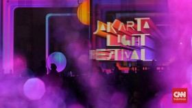 FOTO: Keindahan Instalasi Cahaya di Jakarta Light Festival 2025