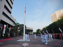 Marching Band Disabilitas Netra Ramaikan Upacara HUT RI Ke-80 di Kemensos