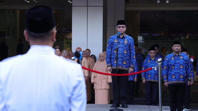 Sesuai arahan Presiden Prabowo, pembangunan ketenagakerjaan memiliki tiga pesan kunci, yaitu bersatu dan berdaulat, rakyat sejahtera, serta Indonesia Maju.